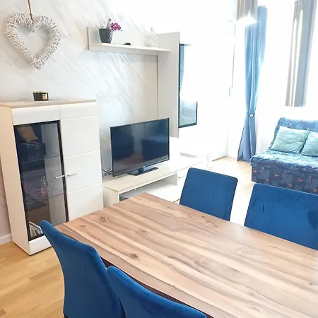 Apartment Opera Lux Hill - Relax & Free Parking Sokobanja