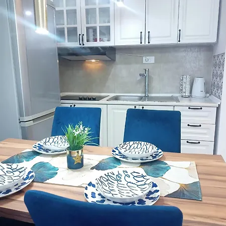 Opera Lux Hill - Relax & Free Parking Apartamento Soko Banja