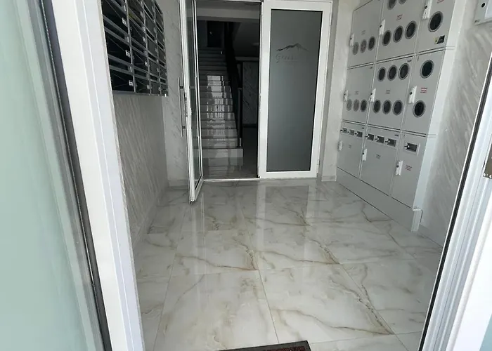 Opera Lux Hill - Relax & Free Parking *