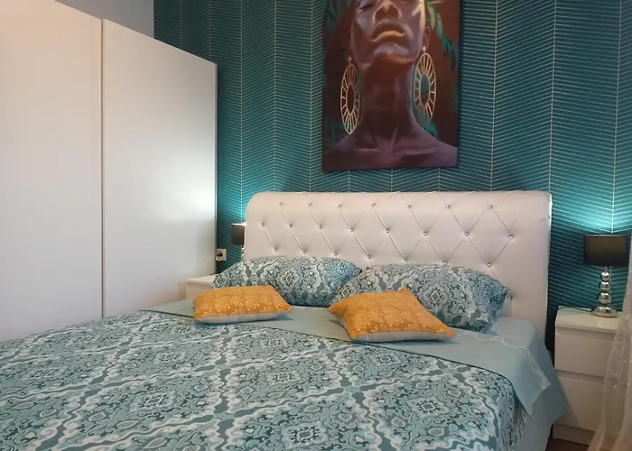 Appartamento Opera Lux Hill - Relax & Free Parking