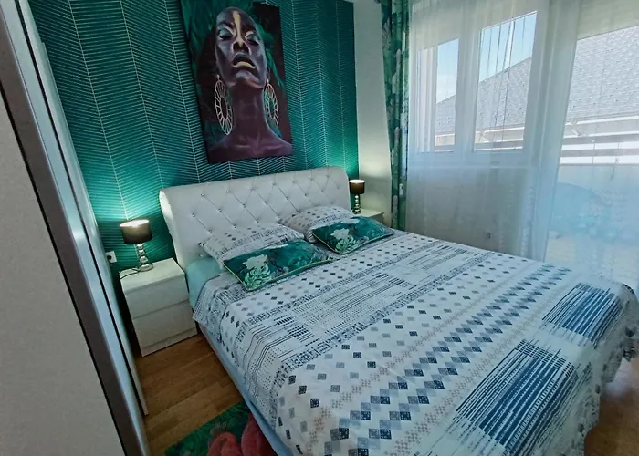 Appartamento Opera Lux Hill - Relax & Free Parking