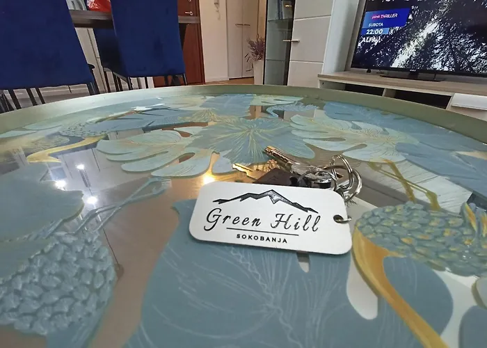 Opera Lux Hill - Relax & Free Parking Appartamento *