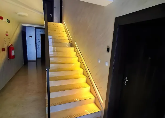 Opera Lux Hill - Relax & Free Parking * Soko Banja